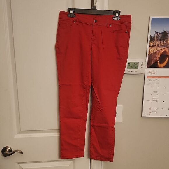 The Limited Denim 678 Red Skinny Ankle Jeans Size 10 - Picture 1 of 9